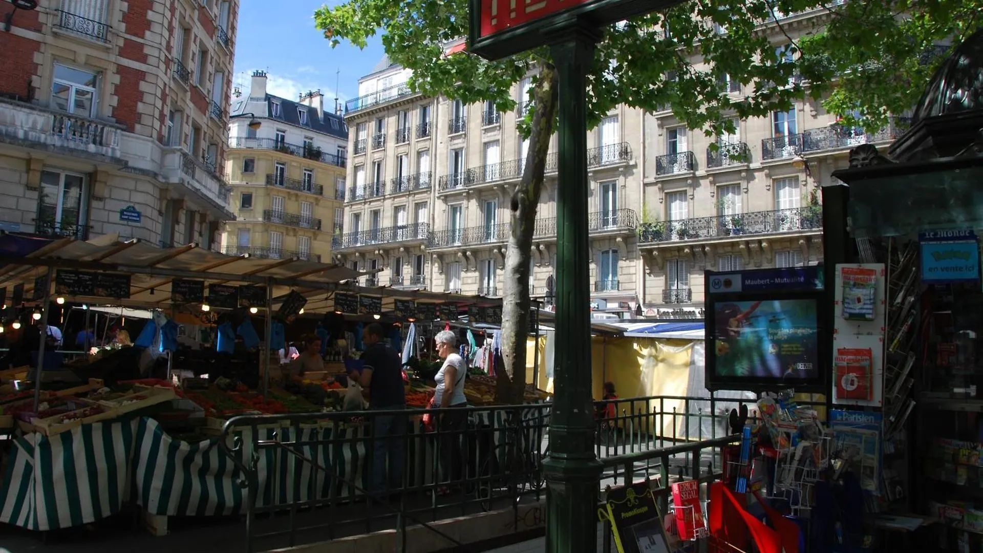 Charming Studio Paris City Center - Maubert Mutualite contacts